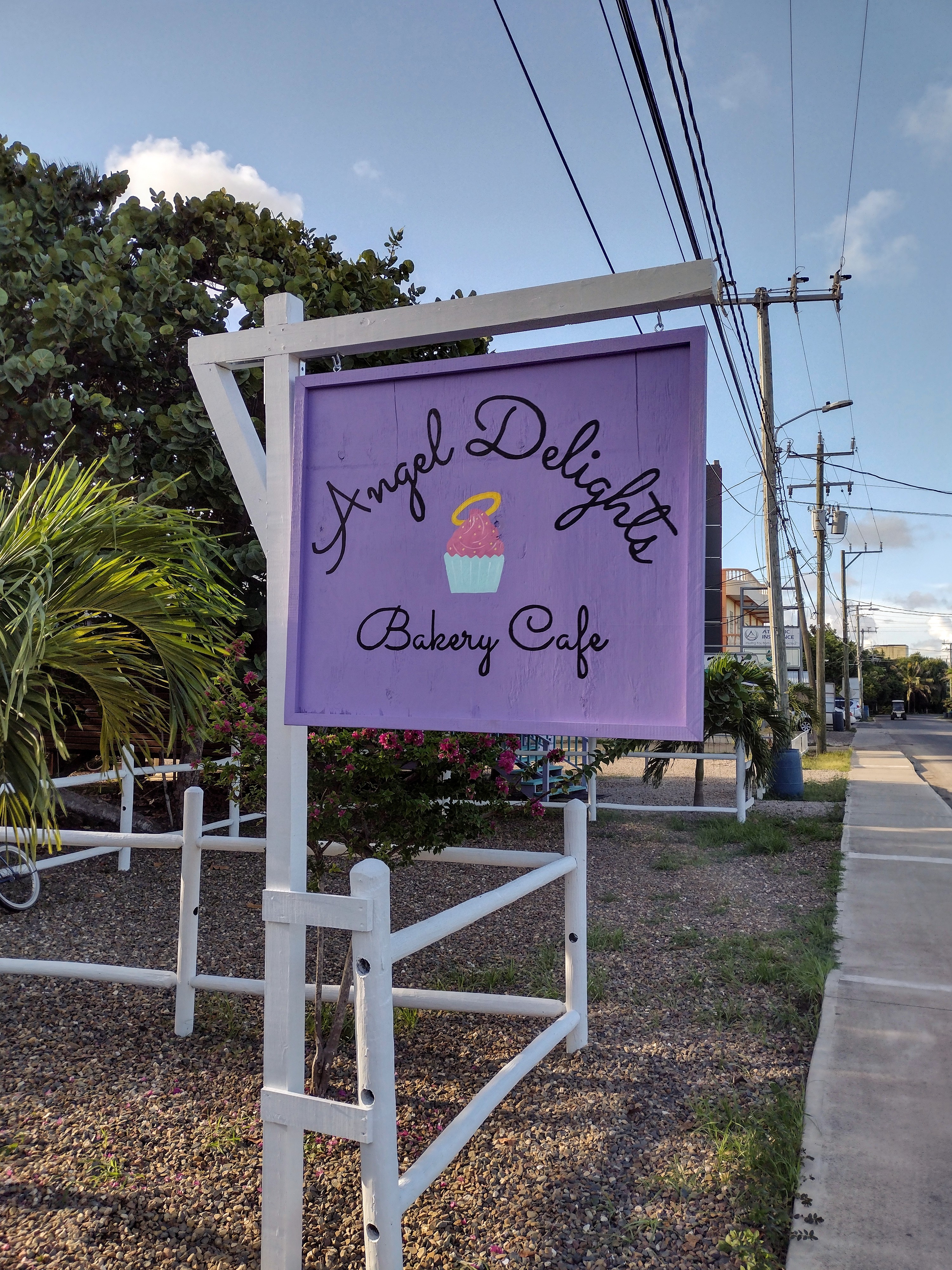 RE/MAX real estate, Belize, Placencia, Angels Delights Bakery Cafe and Pastry Business For Sale