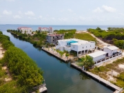 House for Sale in Belize - Residential/Commercial