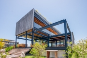 Villa Okeano - Stunning Modern Home in Vista Cove Marina